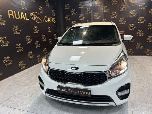 KIA Carens 1.6 GDi Concept 135