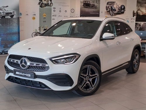 MERCEDES-BENZ Clase GLA 200d 8G-DCT