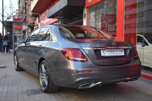 MERCEDES-BENZ Clase E 220d 9G-Tronic 194