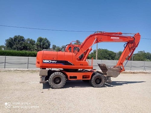 Doosan Daewoo EXCAVADORA 