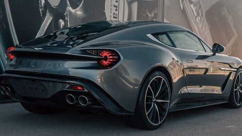 ASTON MARTIN Vanquish 