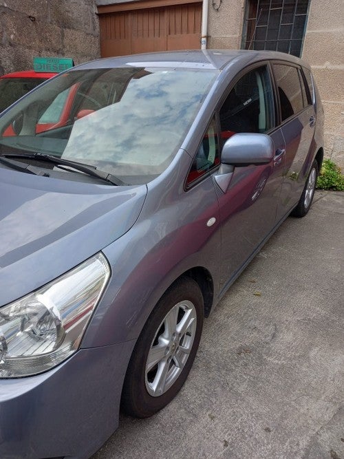 TOYOTA Auris 1.4D-4D Active