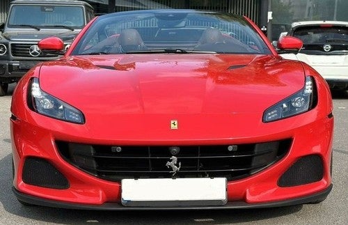 FERRARI Portofino M