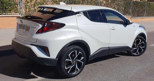 TOYOTA C-HR 125H Advance