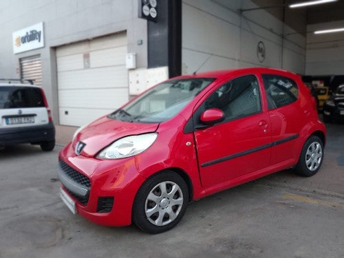 PEUGEOT 107 1.0i Trendy 2 Tronic