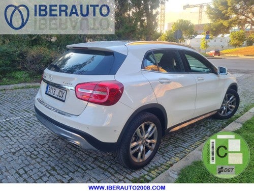 MERCEDES-BENZ Clase GLA 250 Style 4Matic 7G-DCT