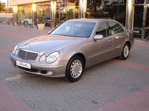 MERCEDES-BENZ Clase E Berlina  Automático de 4 Puertas