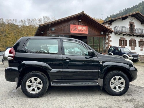 TOYOTA Land Cruiser 3.0D-4D VX