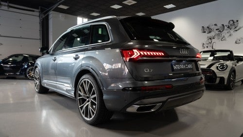 AUDI Q7 50 TDI S line quattro