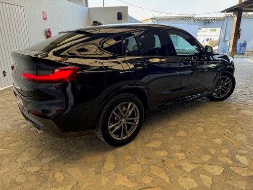 BMW X4 xDrive 20dA