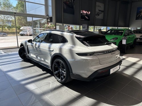 PORSCHE Taycan 4 Cross Turismo