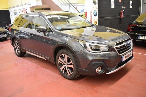 SUBARU Outback 2.5i Executive Plus S CVT