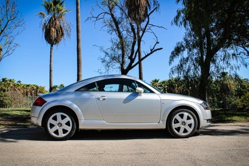 AUDI TT Coupé 1.8T 6 vel. 180