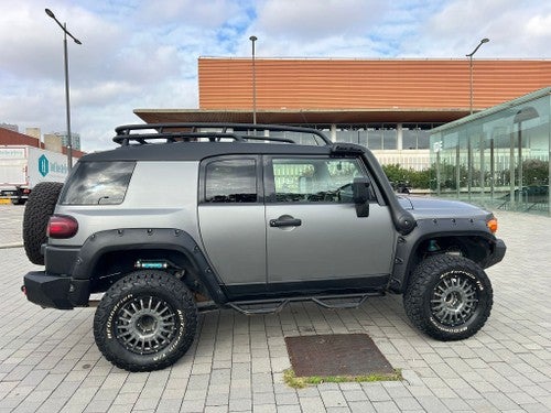 TOYOTA FJ Cruiser 4.0 V6 4WD