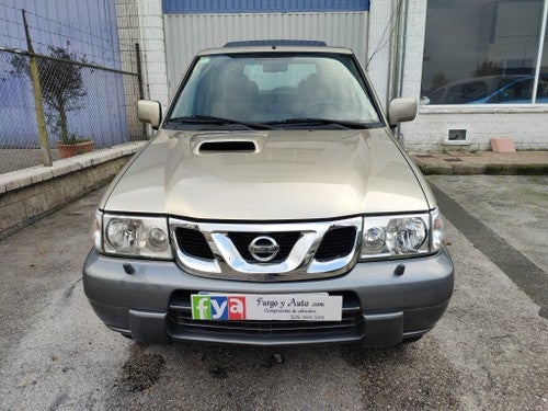 NISSAN Terrano 3.0 DI Luxury