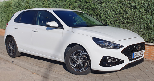 HYUNDAI i30 1.0 TGDI Klass 48V 120