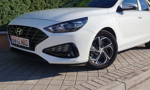 HYUNDAI i30 1.0 TGDI Klass 48V 120