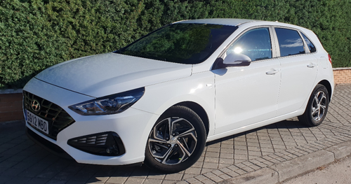 HYUNDAI i30 1.0 TGDI Klass 48V 120