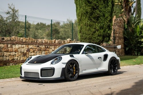 PORSCHE 911 GT2 RS PDK