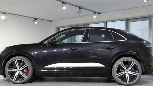 PORSCHE Macan Turbo