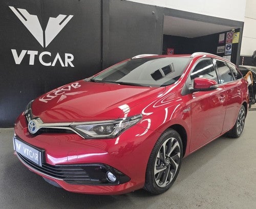 TOYOTA Auris Touring Sports hybrid 140H Feel!