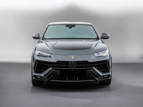 LAMBORGHINI Urus Performante