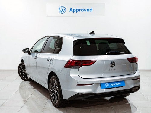 VOLKSWAGEN Golf 1.0 eTSI Life DSG 81kW