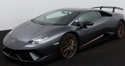 LAMBORGHINI Huracán LP 640-4 Performante