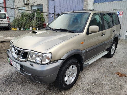 NISSAN Terrano 3.0 DI Luxury