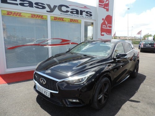 INFINITI Q30 1.5d Premium 7DCT