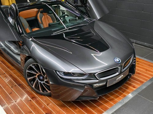 BMW i8 Roadster