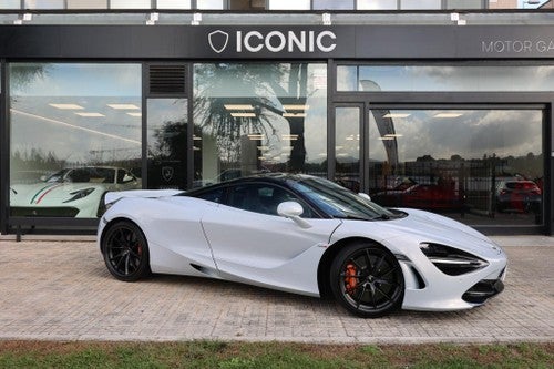 McLAREN 720S 