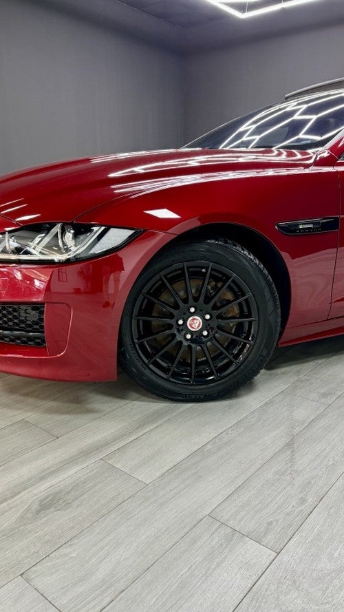 JAGUAR XE 2.0 Diesel R-Sport 180