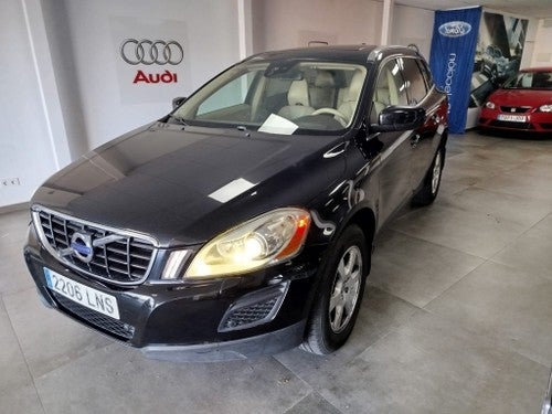 VOLVO XC60 D5 Momentum AWD Aut.