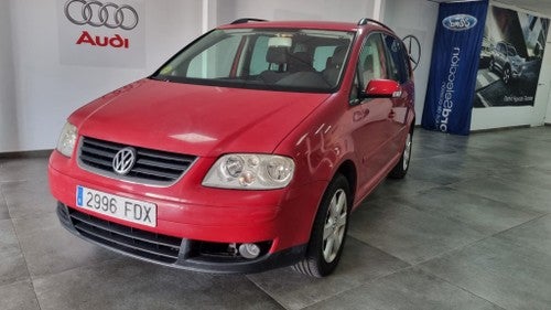 VOLKSWAGEN Touran 1.9TDI Traveller DSG 105