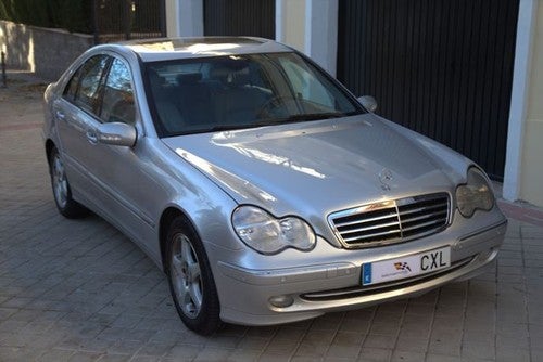 MERCEDES-BENZ Clase C 220 CDI Avantgarde Aut.