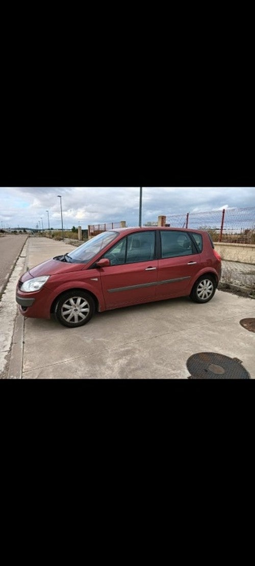 RENAULT Scénic Grand 1.5dCi Confort Dynamique 105