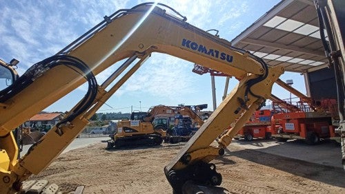 Komatsu PC118MR-8