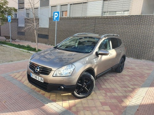 NISSAN Qashqai Q+2 2.0 Tekna 4x2