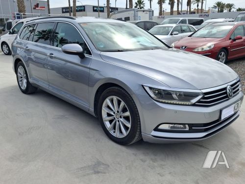 Volkswagen Passat VARIANT 2.0 TDI BMT R-Line Exclusive 2019