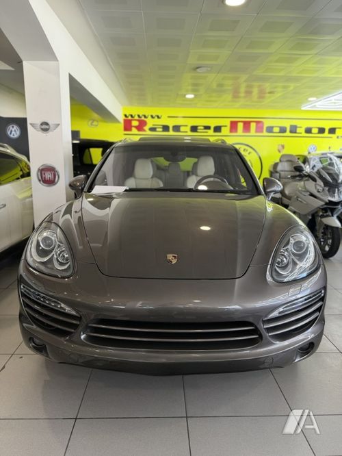 Porsche Cayenne Diesel 2010, foto 1