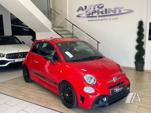 Abarth 500 1.4 T-Jet 595 Turismo 2017, foto 1