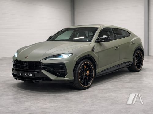 Lamborghini Urus 2026, foto 1