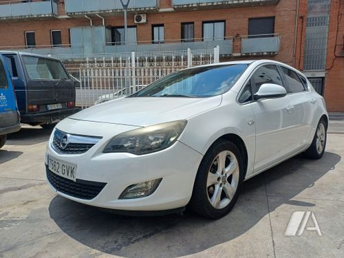 Opel Astra GTC 1.6 16v Energy 2010