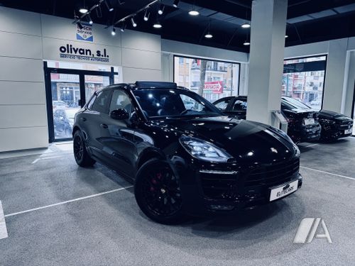 Porsche Macan GTS 2016