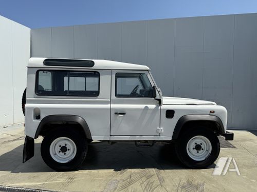 Land Rover Defender II 90 2.5 Td5 SW E 2003