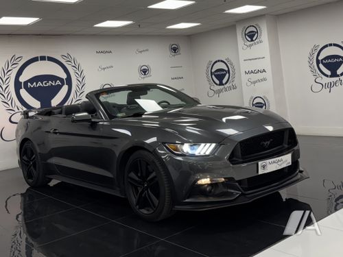 Ford Mustang Convertible 2.3 EcoBoost 2017, foto 1