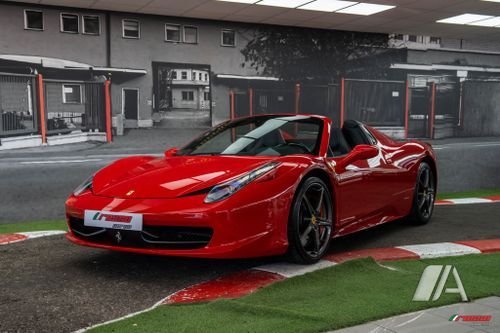 Ferrari 458 2013, foto 1