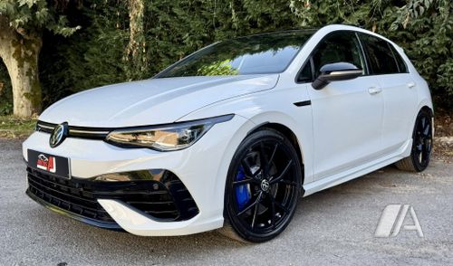 Volkswagen Golf 8 R 2.0 DSG 2024