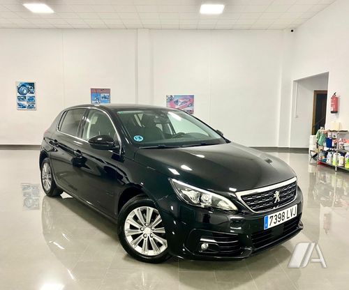 Peugeot 308 5P Allure Pack BlueHDi S&S MAN 2022, foto 1